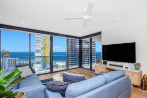 Stylish 21st floor Oracle Tower 2 Ocean Views Free Parking